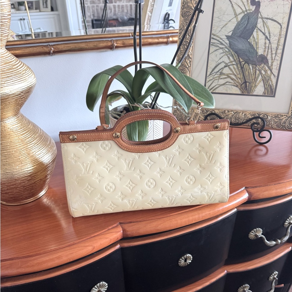 Louis Vuitton Monog Vernis patent leather handbag, excellent condition